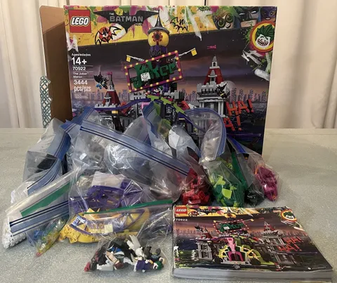 LEGO Batman Movie: The Joker Manor 70922 Used 98% Complete No Box