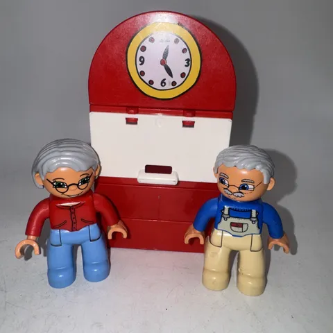 LEGO DUPLO Grandma Grandpa Figures Lot Male Female Gray Hair Minifig Set