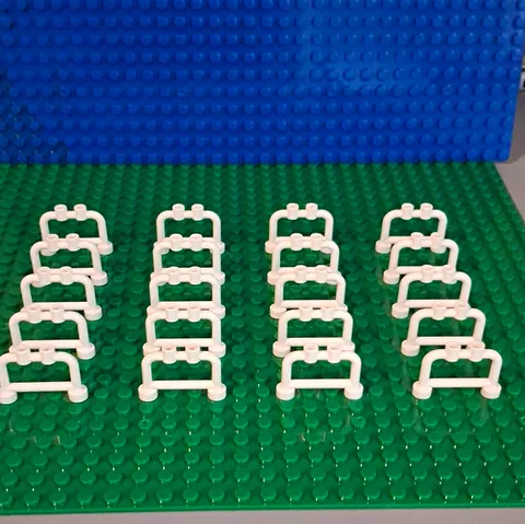 LEGO Bar 1 x 4 x 2 Open-Studs Fence Barriers In White. 20 Pieces