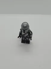Lego The Mandalorian Minifigure Din Djarin Mando w/ Cape