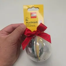 LEGO Seasonal: Christmas Snow Hut Ornament (850949)