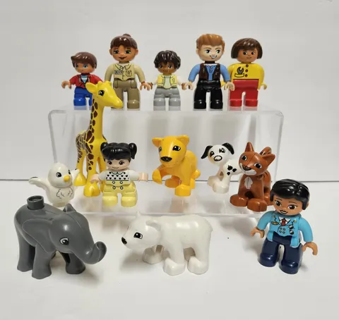Lot of 14 LEGO Duplo Action Figures Toys Animals and People Cat, Giraffe,  Etc