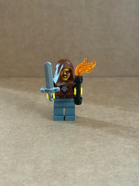 Lego Wolfpack Castle Minifigure Fig Robber Bandit Wolf L274