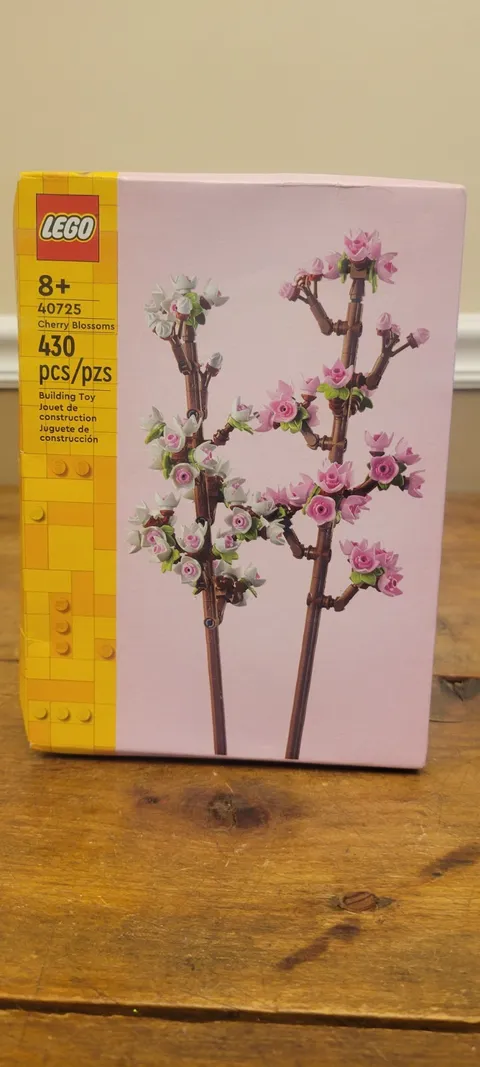 Lego 40725 Cherry Blossoms - New In Box Condition
