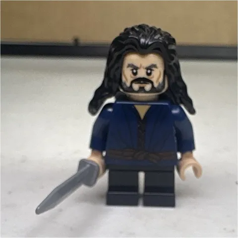 LEGO Minifigure Thorin Oakenshield; w/Black Hair, Dark Blue Outfit & Gray Dagger