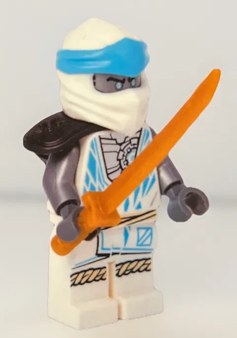 ✅ New LEGO Ninjago Zane Minifig njo0719 Minifigure & Accessories In Gift Box