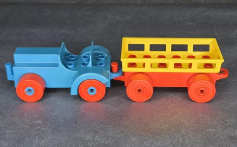Vintage 70's/80's Duplo Tractor Bundle