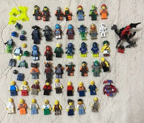 LEGO Ninjago Minifigure Lot with Parts