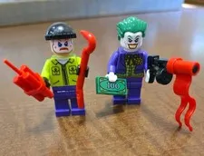 Lego Minifigure Lot - The Joker & Goon Henchman - DC Superheros Villans 6863