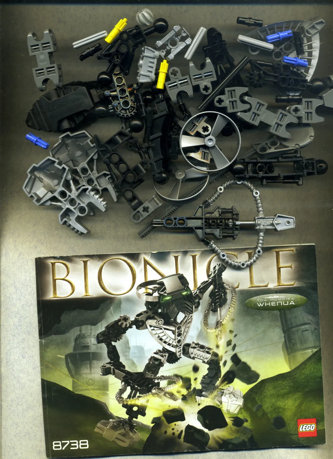 LEGO -- 8738 - Bionicle -- Toa When - With Instructions - Replacement Part --