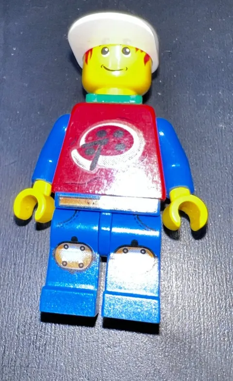 Lego Pepper Roni Minifigure