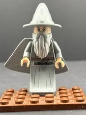 Lego Lord of The Rings Gandalf the Grey (lor125) Minifigure