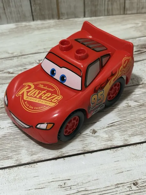 Duplo DISNEY PIXAR CARS LIGHTNING MCQUEEN Red Racecar #95 2012 #41989