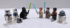 This is a LOT of 7 LEGO STAR WARS Minifigs - Obi Wan - Darth Vader - Rey - Clone