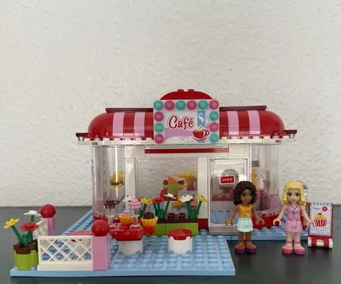LEGO Friends City Park Café #3061 Retired Set Year 2012