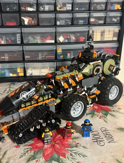 Lego Ninjago incomplete 70654 Dieselnaut set
