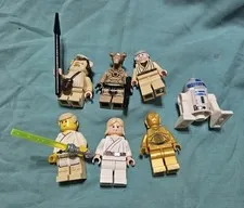 7 Assorted Star Wars Lego Minifigurines