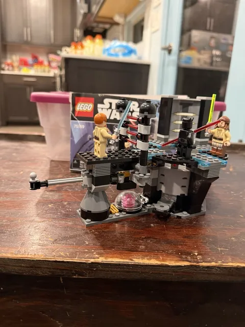 LEGO Star Wars: Duel On Naboo (75169)