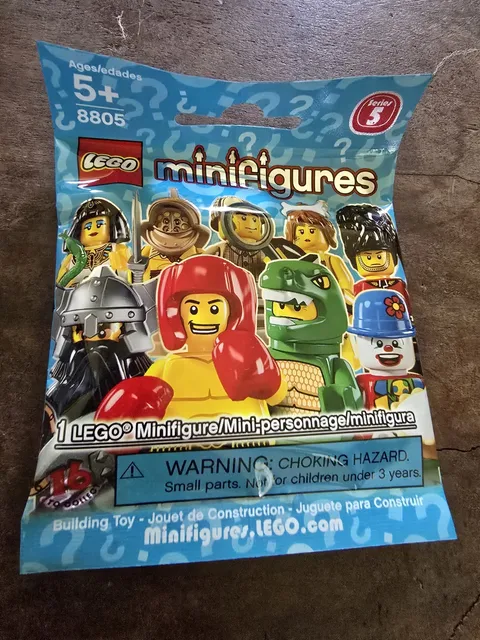 Lego Series 5 Collectible Minifigures 8805 New Factory Sealed 