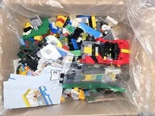 10.5 Pounds Of Assorted Legos