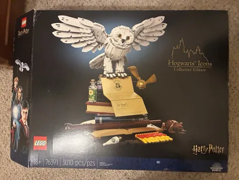 LEGO Harry Potter Hogwarts Icons Collector’s Edition 76391 3010pcs 18+ Used