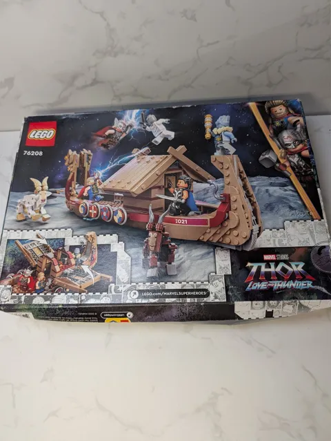 LEGO 76208 The Goat Boat Thor Love and Thunder Sealed Box Damage Marvel