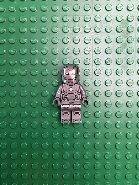 Lego MARVEL 76167 Iron Man Mark 2 Armor sh0667 Minifigure