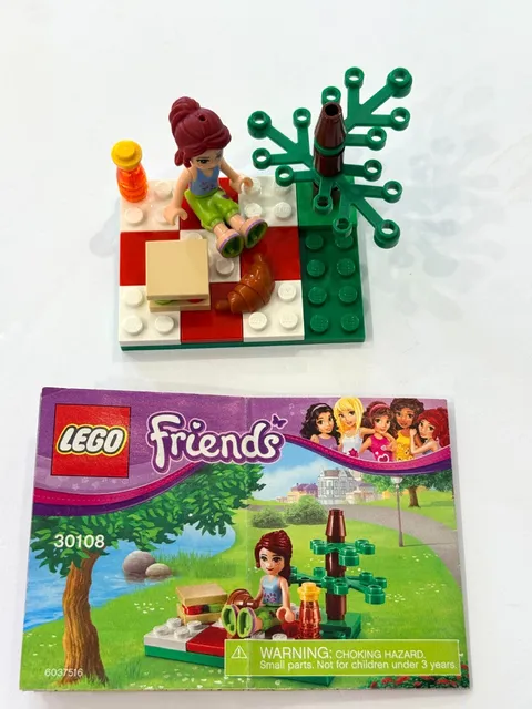 Lego Friends 2013 Summer Picnic #30108 Complete NO BOX Retired