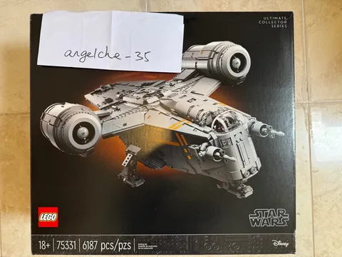 LEGO Star Wars: The Razor Crest (75331) UCS Set New Sealed
