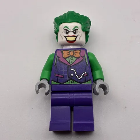 lego BATMAN Minifigure THE JOKER 6863 2 Faced Funhouse Minifig SUPERHEROES Figs