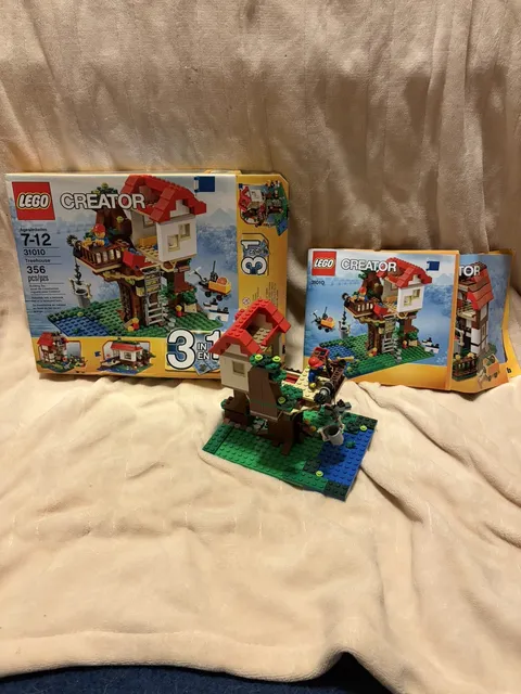 LEGO CREATOR 3 IN SET #31010 "TREEHOUSE" COMPLETE W/BOX