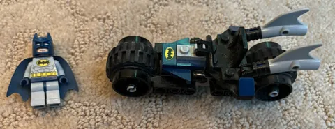 LEGO Batman Gray Navy Blue Minifigure 6857 6860 Type 2 Cowl bike motorcycle