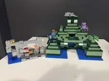 LEGO Minecraft The Ocean Monument 21136 Built, Complete As Pictured