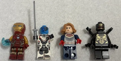 LEGO Avengers Endgame 76131 MINI-FIGS Iron Man, Nebula, Capt Marvel, Outrider