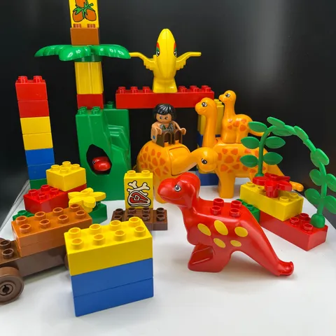 Lego Duplo #2600 Prehistoric Caveman Dinosaurs 25 Original PC. + 19 More VIDEO