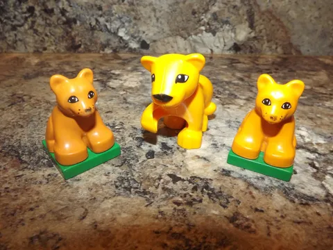Lego Duplo YELLOW BABY LION CUB Animal Zoo replacement piece for SAFARI