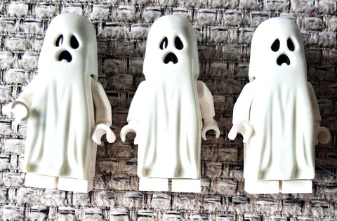 2012 Lot of 3 Lego  GHOST in Shroud  Minifigs / Minifigure  9467 Monster Fighter