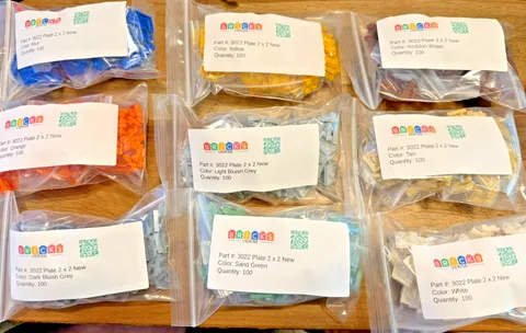 100 New Genuine LEGO 2x2 Plates 3022 Bulk Lot – Choose Color