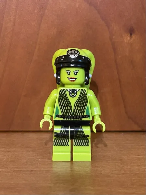 LEGO Star Wars Oola Minifigure (sw0406)