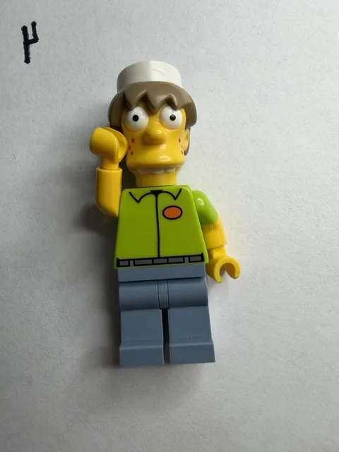LEGO THE SIMPSONS “Squeaky Voice Teen” Minifigure (From 10532 Krusty Burger Set)