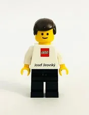 LEGO Minifigure Business Card Employee SigFig (VERY RARE)