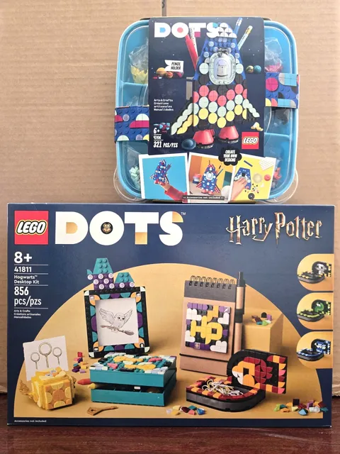 LEGO DOTS 41936 Rocket Pencil Holder & Harry Potter 41811 Hogwarts Desktop Kit