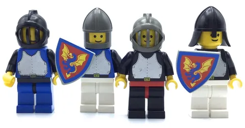 LEGO LOT OF 4 BLACK KNIGHT CASTLE MINIFIGURES VINTAGE FIGS WITH SHIELDS
