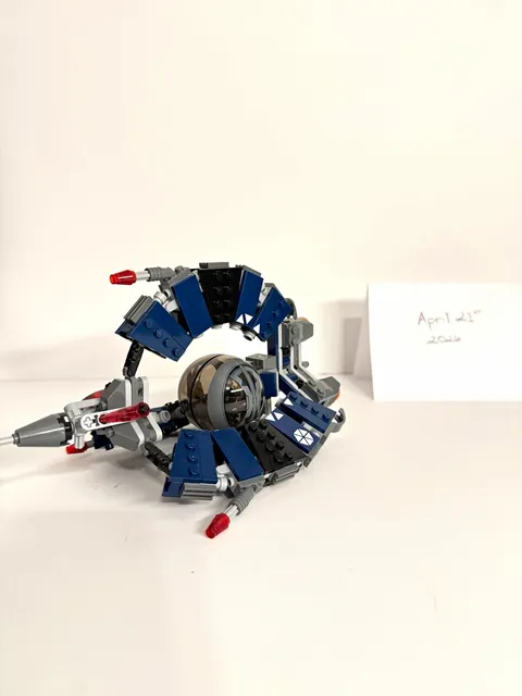LEGO Star Wars 8086 Droid Tri-Fighter 2010 Clone Wars with Droids