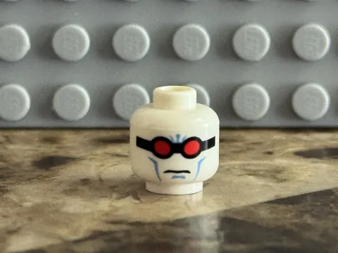 LEGO Batman Mr Freeze Minifigure Part Head Only bat011c01 2006 Set# 7783
