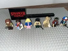 Lego Stranger Things Minifigs From The Byers House
