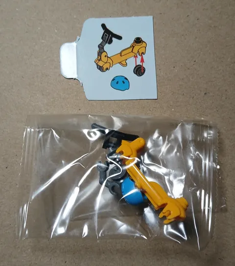 LEGO City 60475 Scooter Christmas Advent Calendar Pieces - Sealed