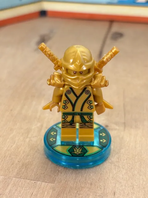 LEGO Dimensions 71239 Ninjago Golden Lloyd With Tag Base & Both Swords