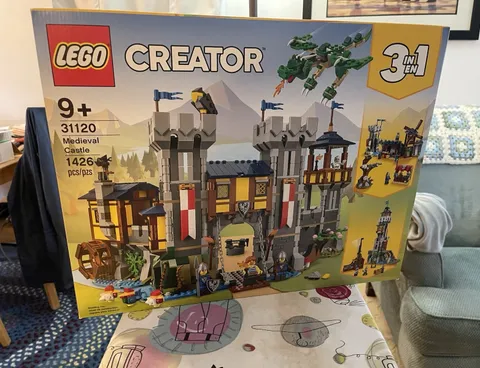 LEGO Creator 3-in-1 31120 Medieval Castle Building Set 1426pcs Age 9+ MISB