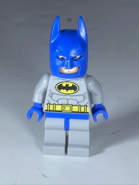 LEGO Super Heroes Batman II Light Blue Gray Suit Minifigure sh111 10672 No Cape